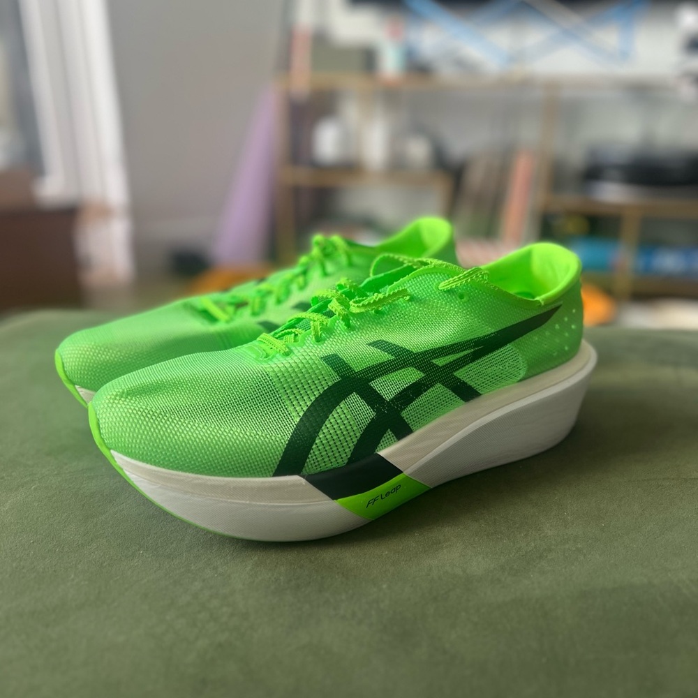 ASICS Metaspeed Ray M12.5 - Picture 3 of 4